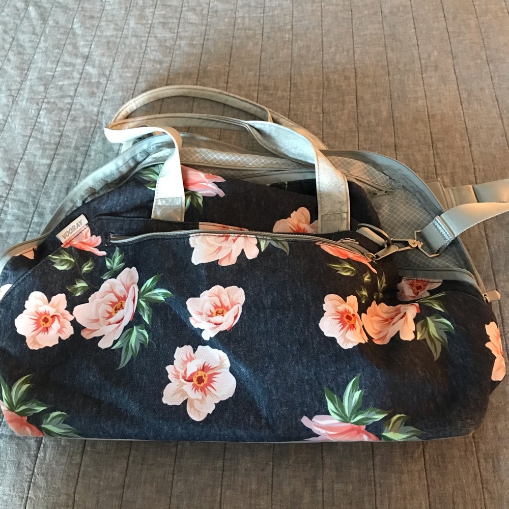 Vooray Zen Tote Rose Navy